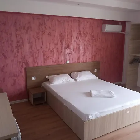 Casa Misy 3* Костинешти