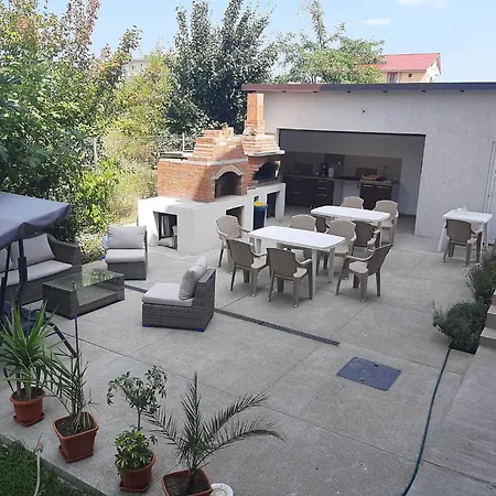 Guest house Casa Misy Costinesti